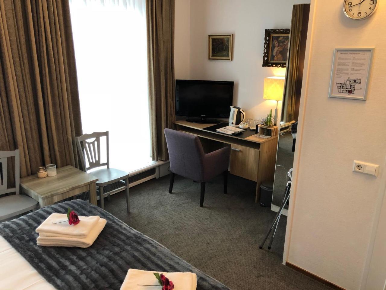 Hotel De Keizerskroon Hoorn المظهر الخارجي الصورة